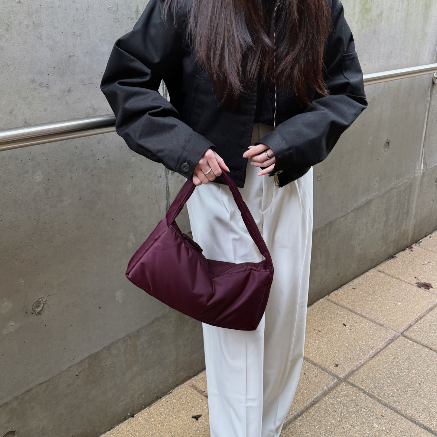 Aila Bag Wine