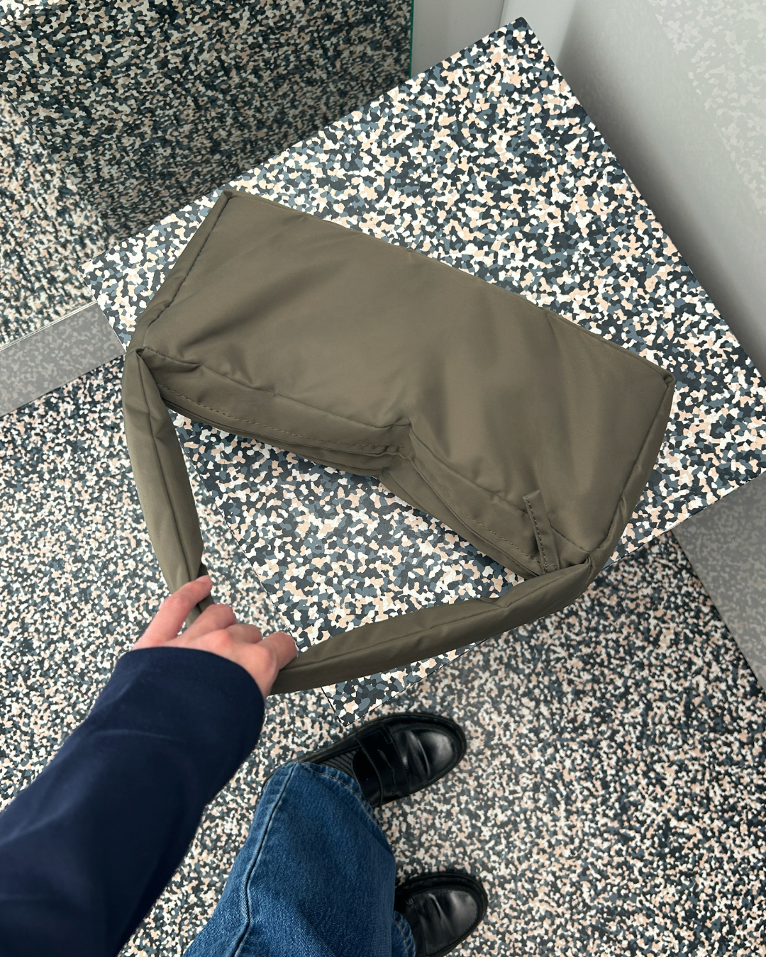 Aila Bag Moss customer photo 5